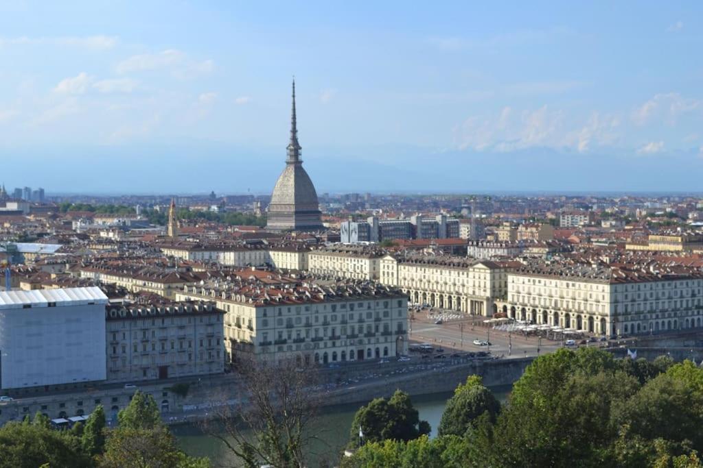 Centro Splendido Appartamento Di Design Torino Eksteriør billede